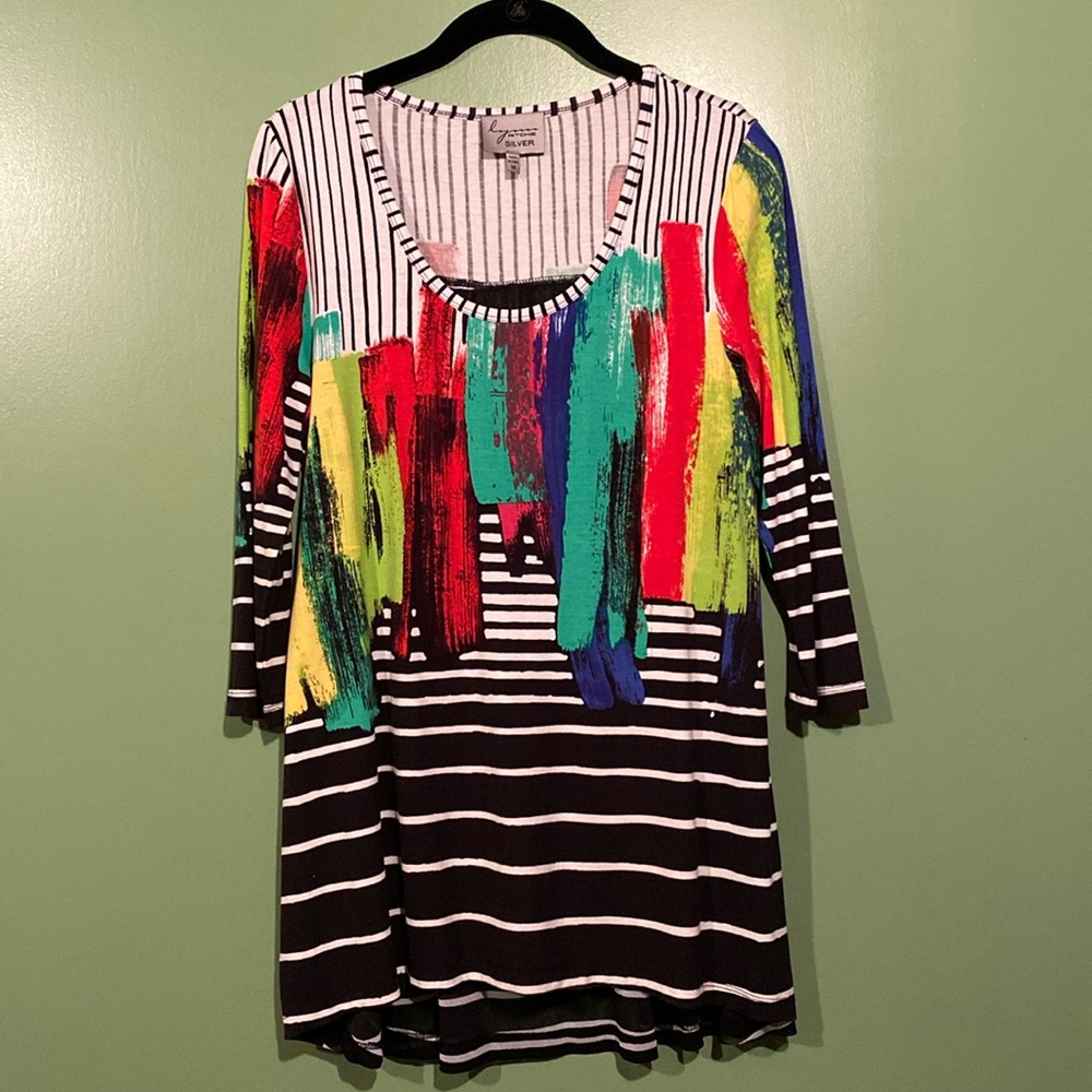 Ritchie Silver Graphic Tunic with Black tank
